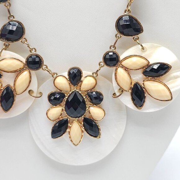 Peach Black MOP Acrylic Flower Statement Bling Necklace - Picture 3 of 9